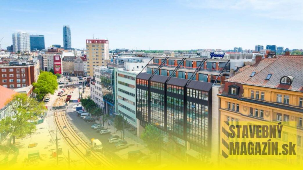 Developer CTP Slovakia finišuje rekonštrukciu objektu Dunaj: Na historickú fasádu sa vráti aj neón